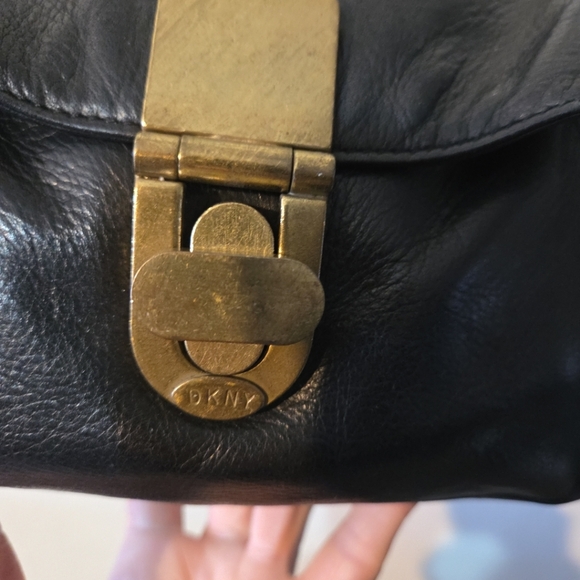 Donna Karan DKNY black Lambskin Crossbody bag Purse, VTG Butter Soft - Picture 15 of 16